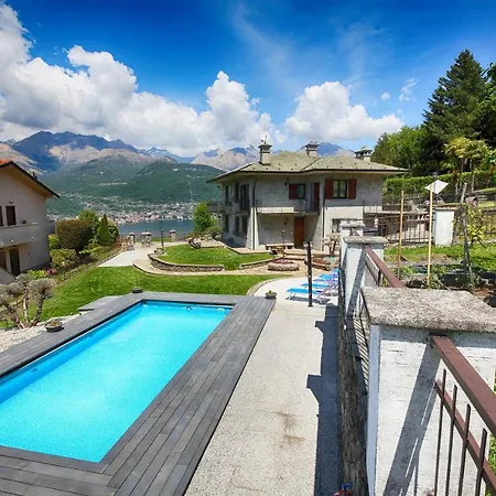 Fede Con Piscina Parco Privato E Sauna Colico