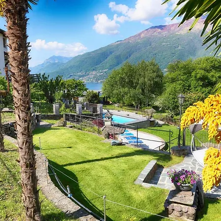 Villa Fede Con Piscina Parco Privato E Sauna Colico