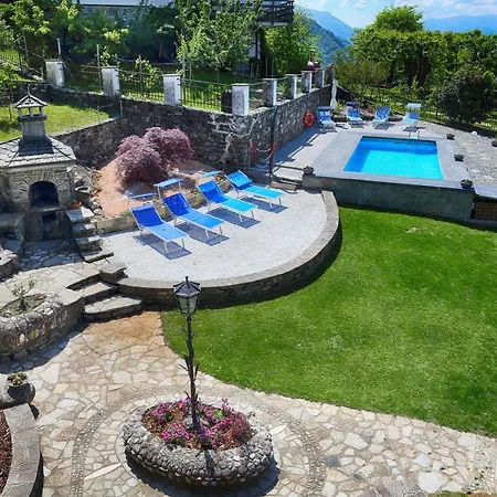 Fede Con Piscina Parco Privato E Sauna Villa *