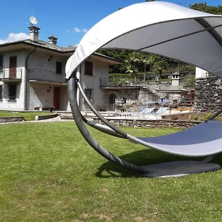 Fede Con Piscina Parco Privato E Sauna 빌라